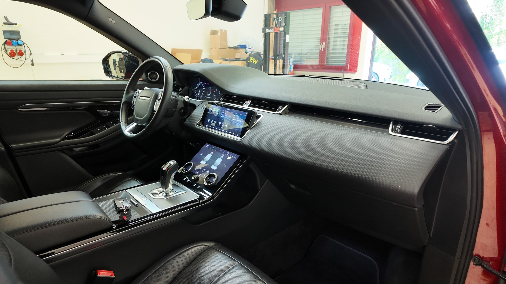 LAND ROVER Range Rover Evoque 2.0 T S-image-11