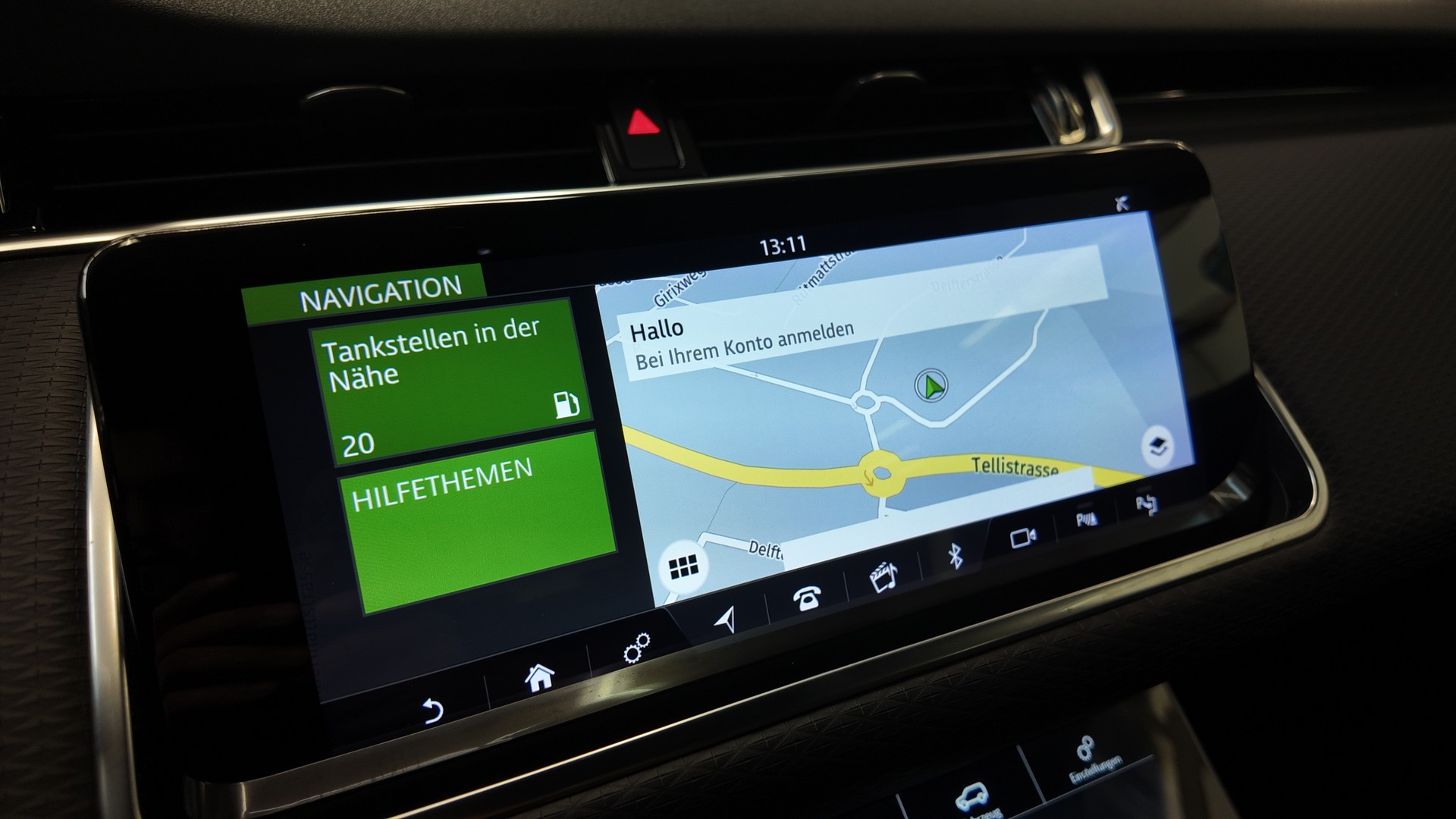 LAND ROVER Range Rover Evoque 2.0 T S-image-25