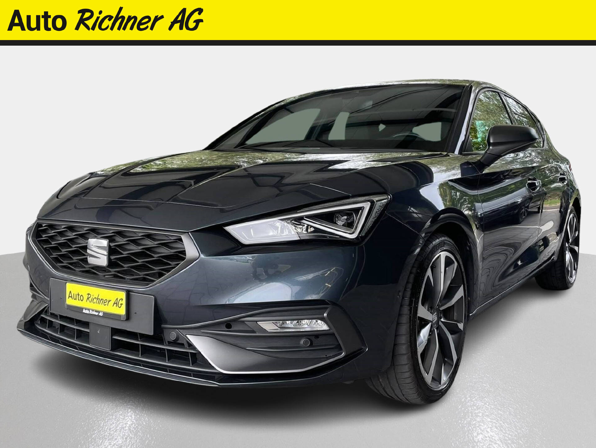 SEAT Leon 1.5 eTSI 150 FR DSG-image-1
