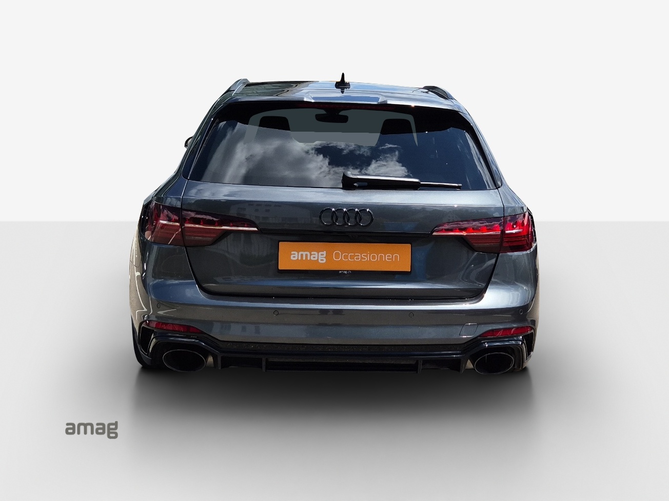 AUDI RS4 Avant quattro tiptronic-image-3