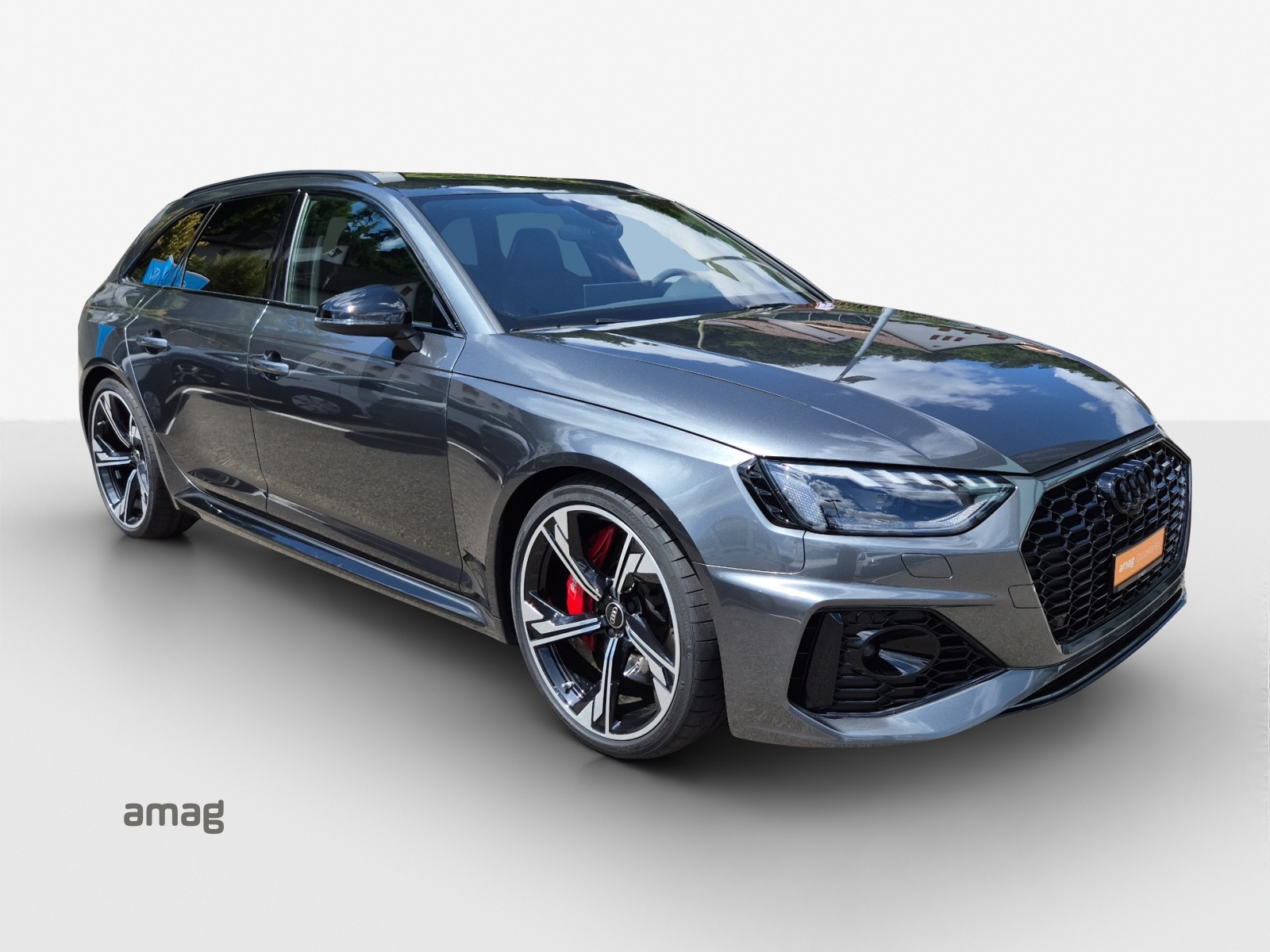 AUDI RS4 Avant quattro tiptronic-image-5