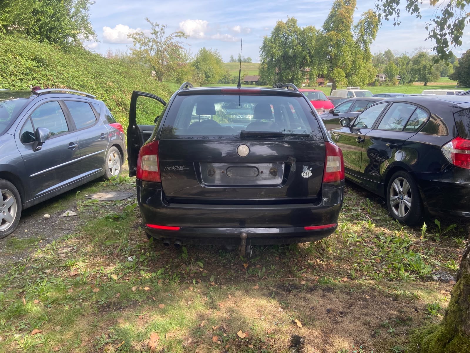 SKODA Octavia Combi 1.9 TDI Swiss Adventure 4x4-image-6