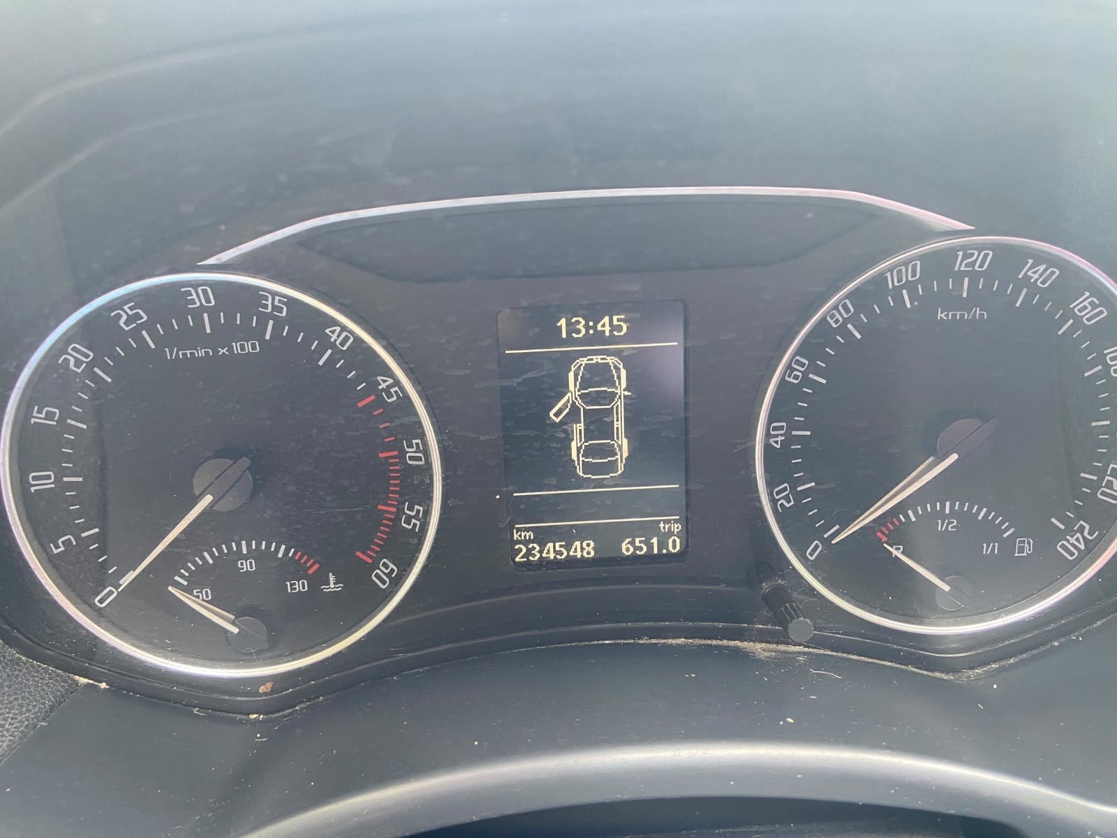 SKODA Octavia Combi 1.9 TDI Swiss Adventure 4x4-image-8