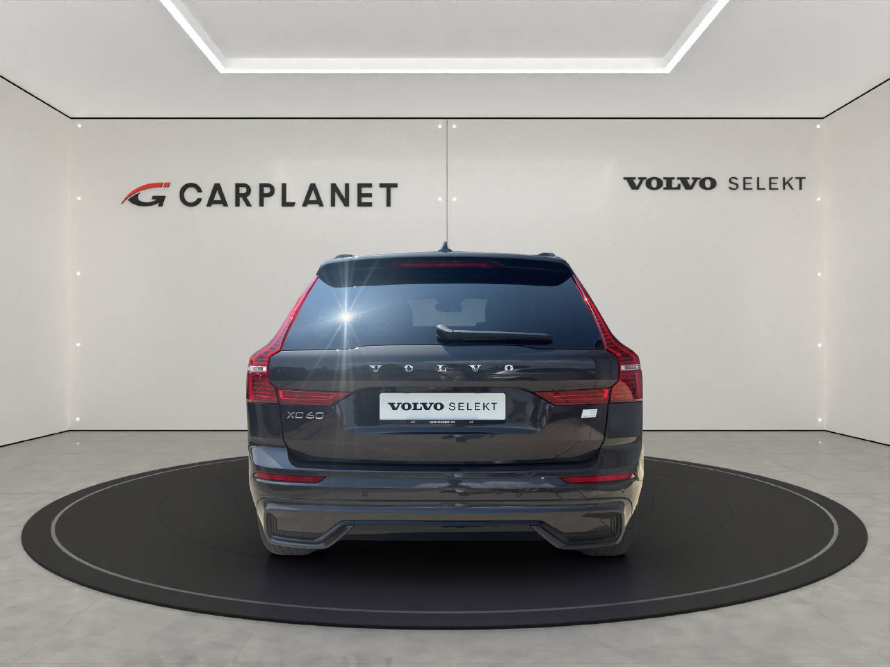 VOLVO XC60 2.0 T8 TE R-Design eAWD-image-4