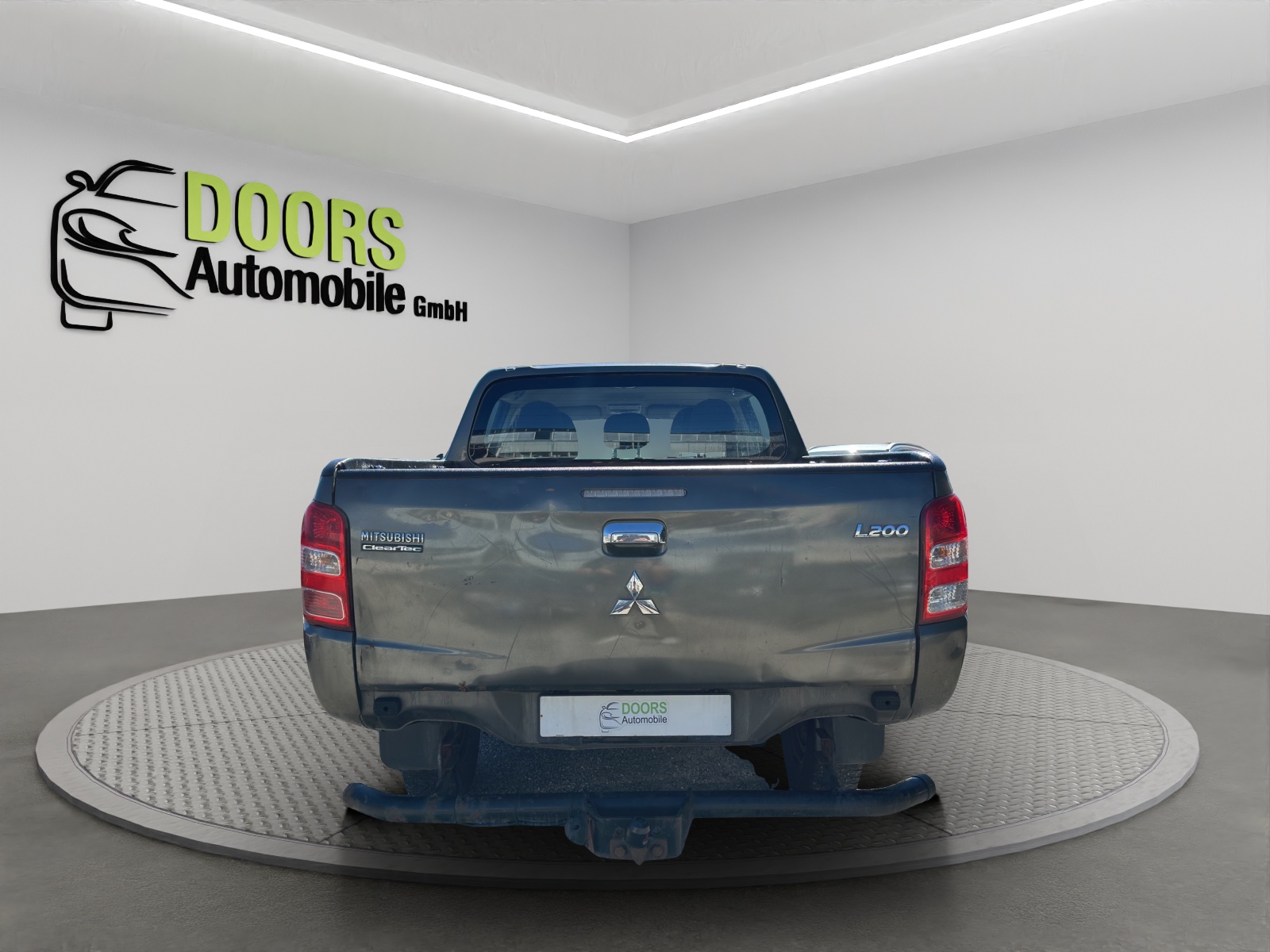 MITSUBISHI L 200 2.4 Value Double Cab-image-5