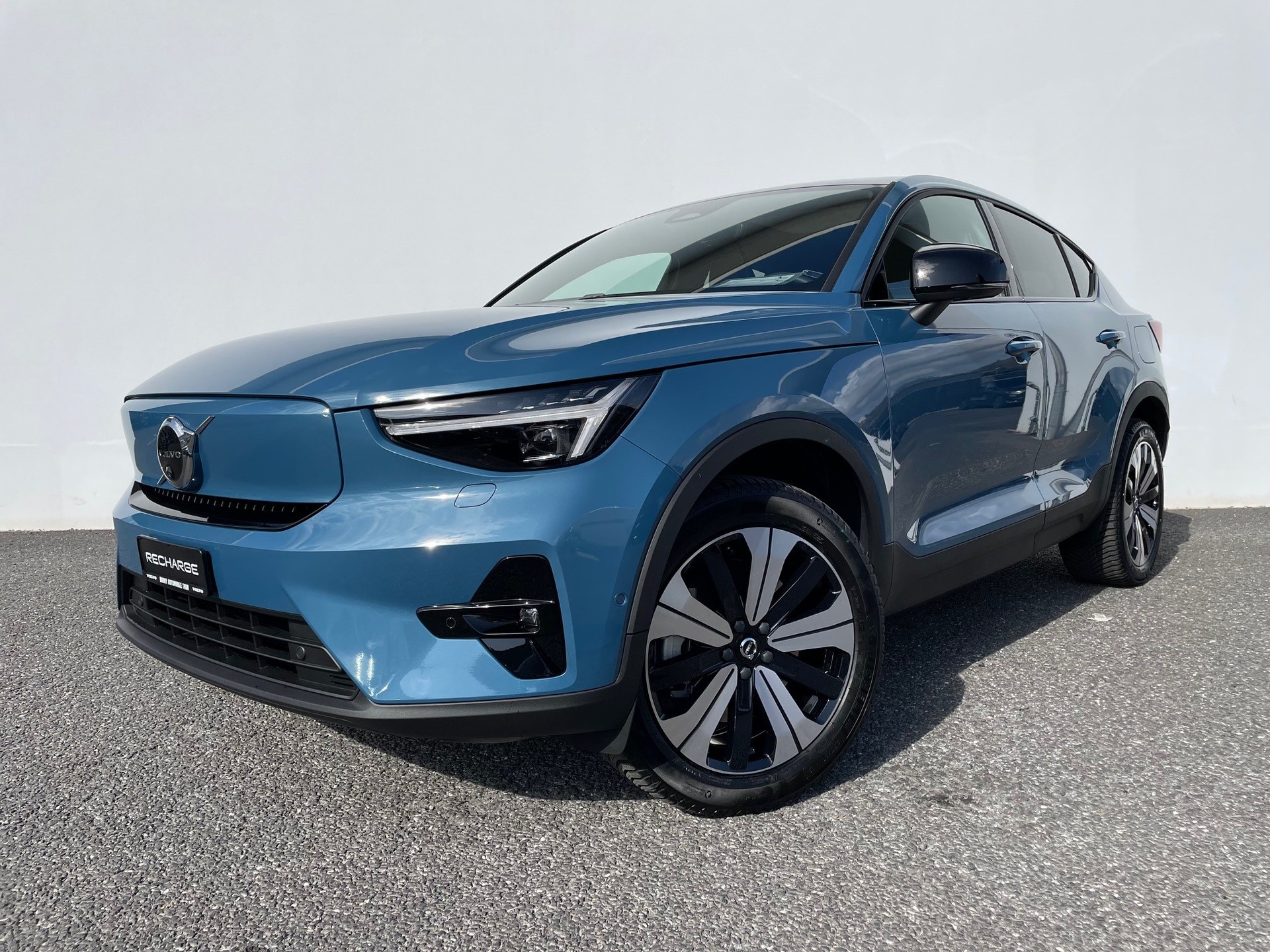 VOLVO C40 P8 Twin Recharge Ultimate AWD-image-0
