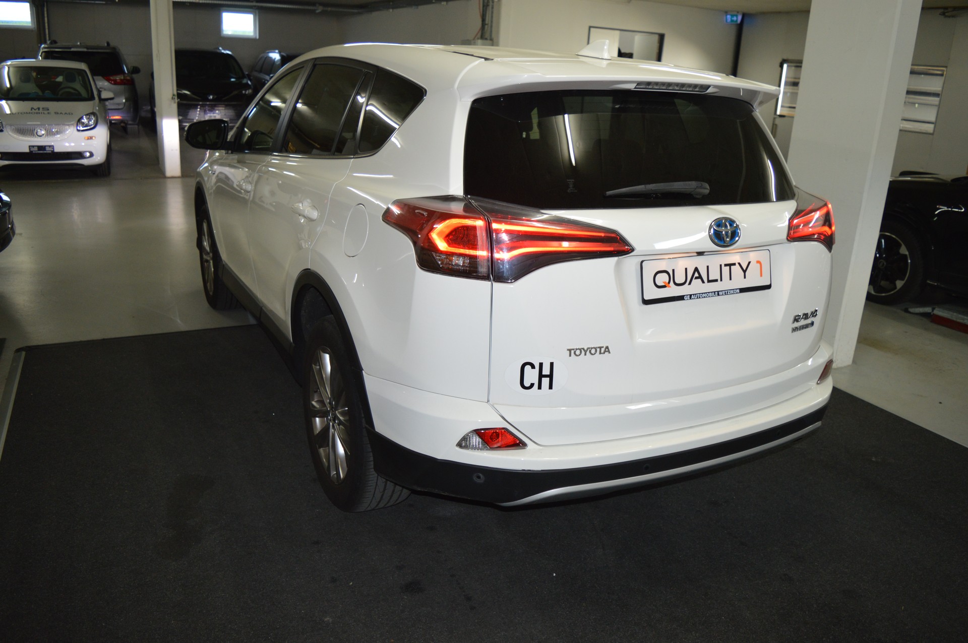 TOYOTA RAV-4 2.5 HSD Trend e-CVT-image-9
