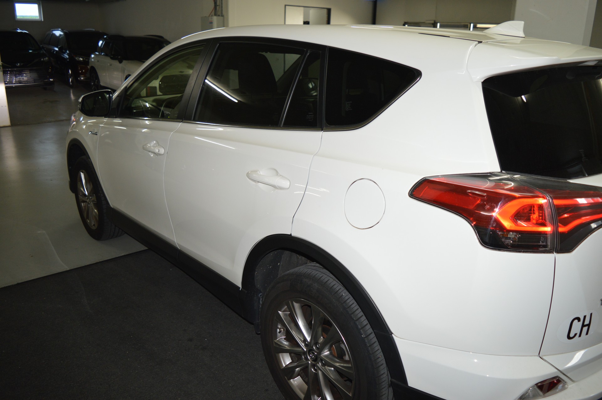 TOYOTA RAV-4 2.5 HSD Trend e-CVT-image-12
