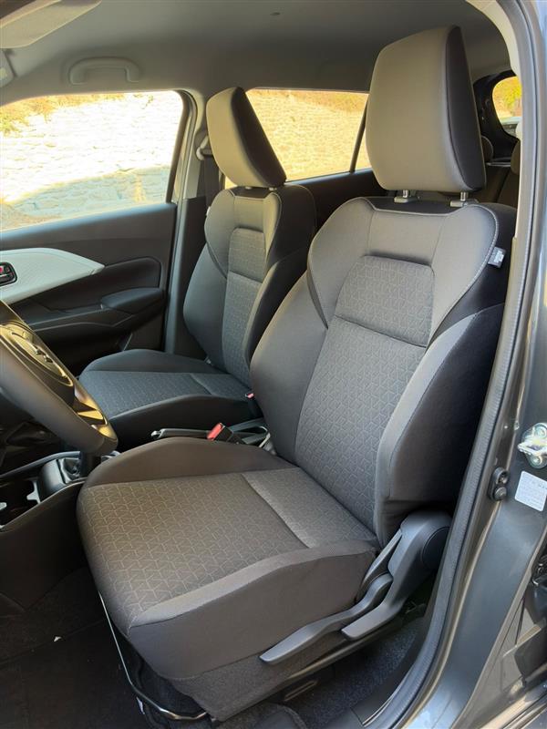 SUZUKI Swift 1.2 Compact+ Hybrid 4x4-image-11