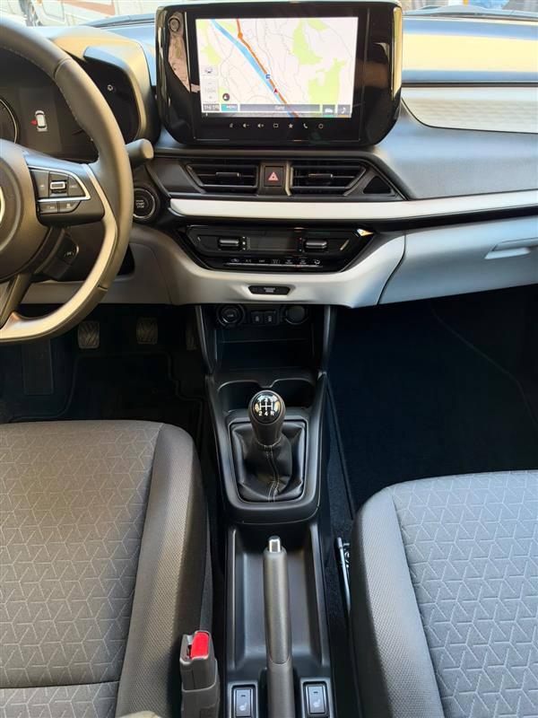 SUZUKI Swift 1.2 Compact+ Hybrid 4x4-image-6