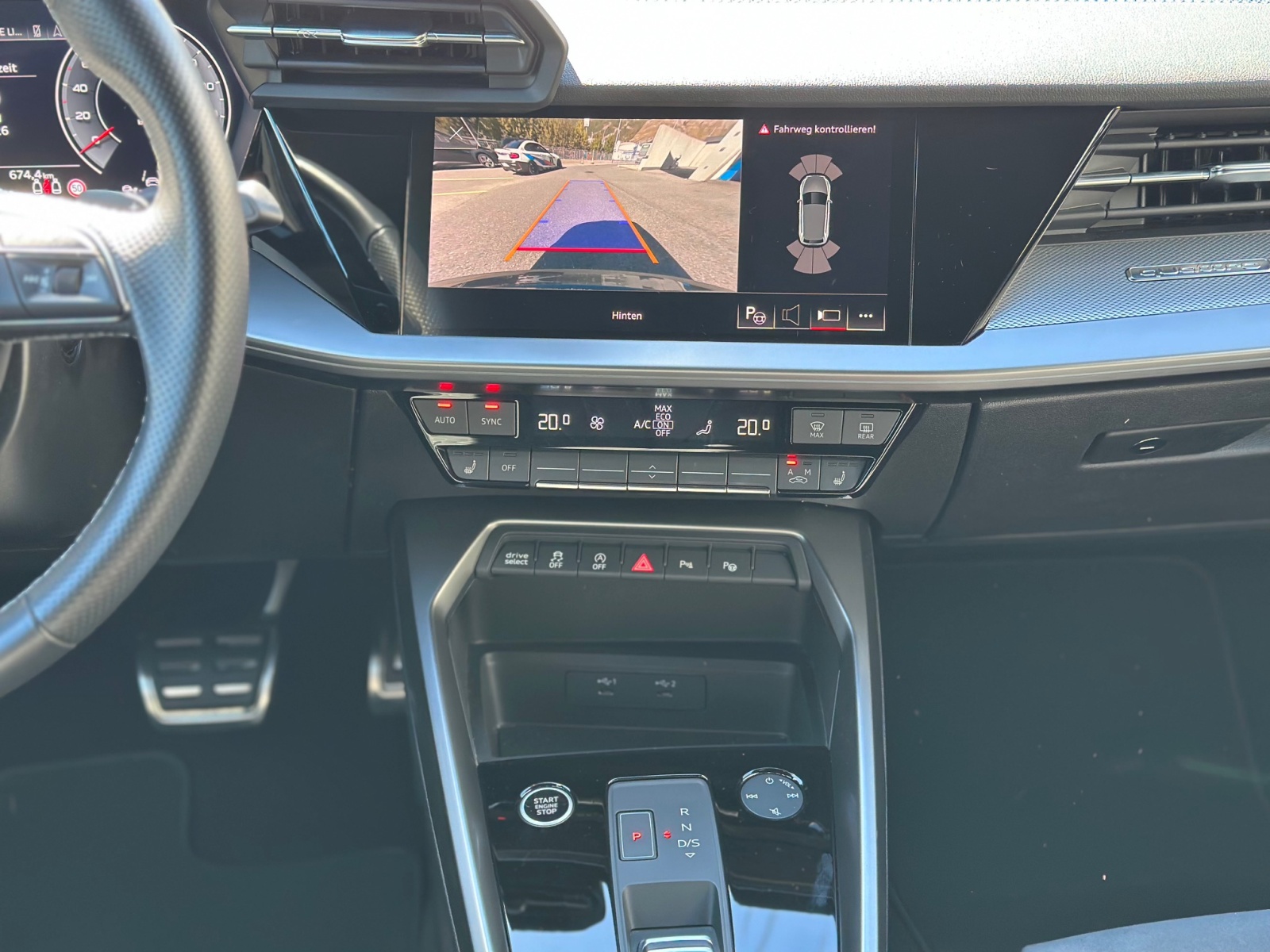 AUDI A3 Sportback 40 TFSI S line quattro S-tronic-image-10