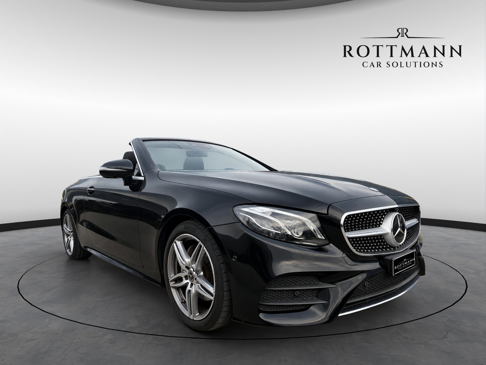 MERCEDES-BENZ E 200 Cabriolet AMG Line 9G-Tronic-image-3