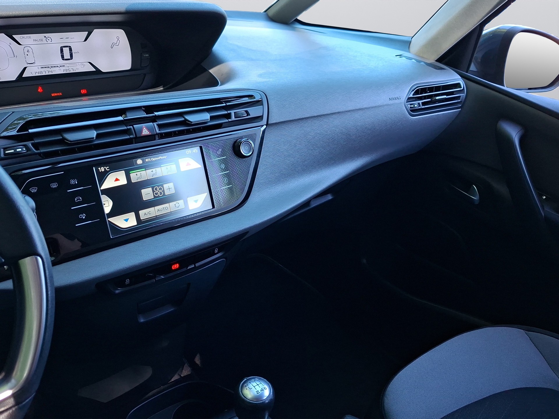CITROEN C4 Picasso 1.6i 16V THP Séduction-image-12