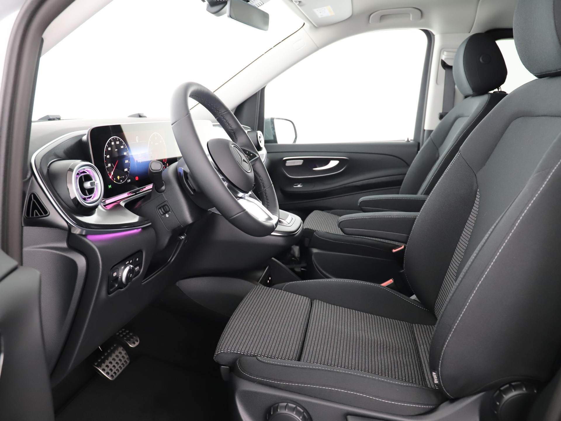 MERCEDES-BENZ V 250 d lang 4M Trend-image-8