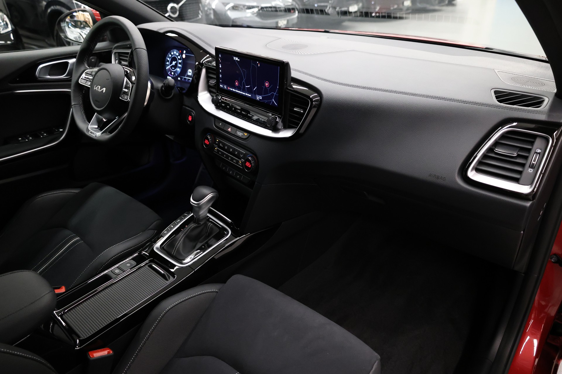 KIA Ceed SW 1.5 T-GDi GT-Line-image-29