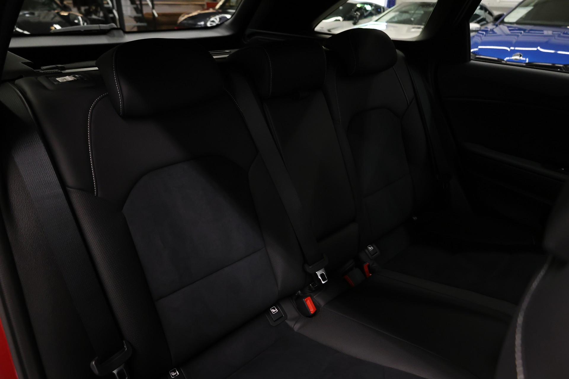 KIA Ceed SW 1.5 T-GDi GT-Line-image-36