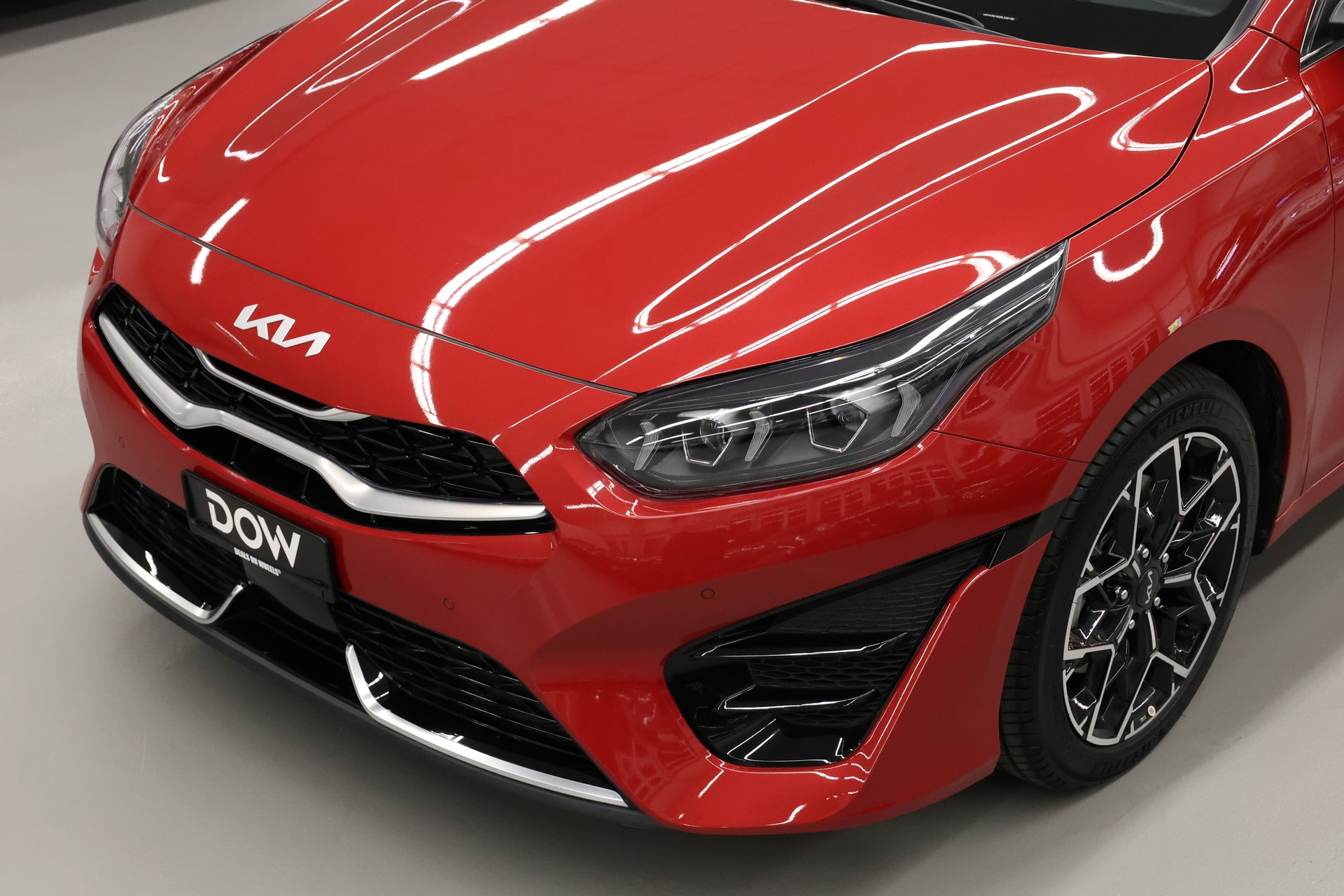 KIA Ceed SW 1.5 T-GDi GT-Line-image-9