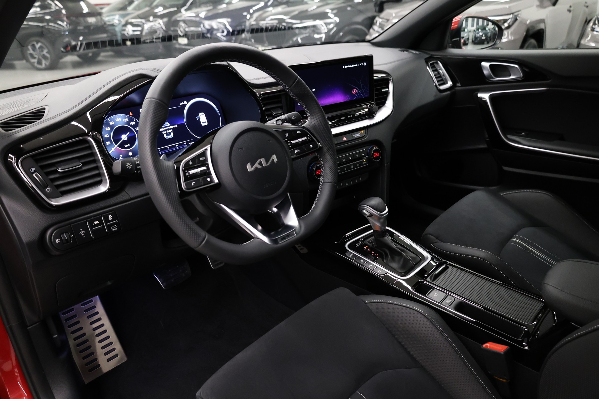 KIA Ceed SW 1.5 T-GDi GT-Line-image-17
