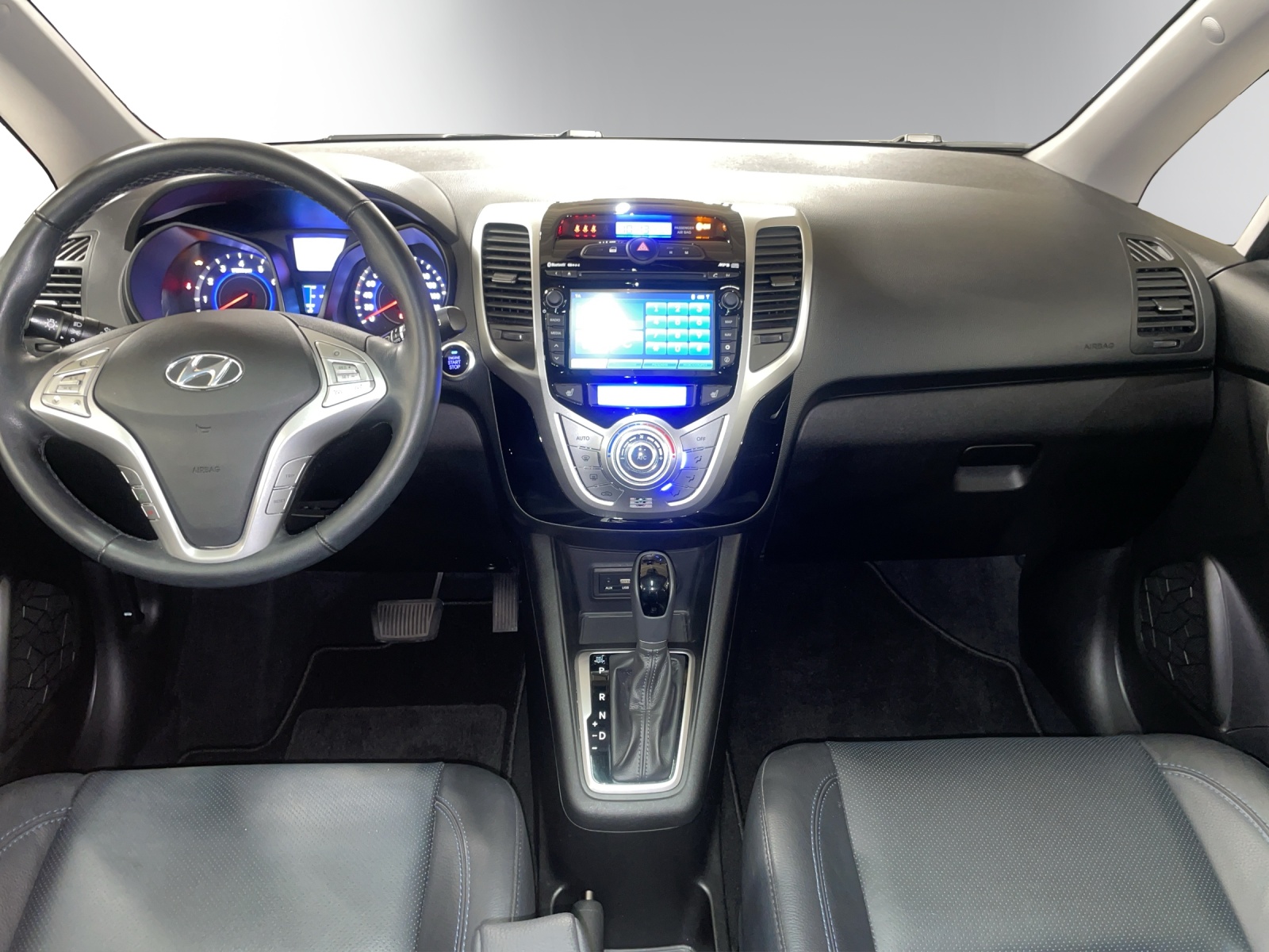 HYUNDAI iX20 1.6 Vertex Automatic-image-11