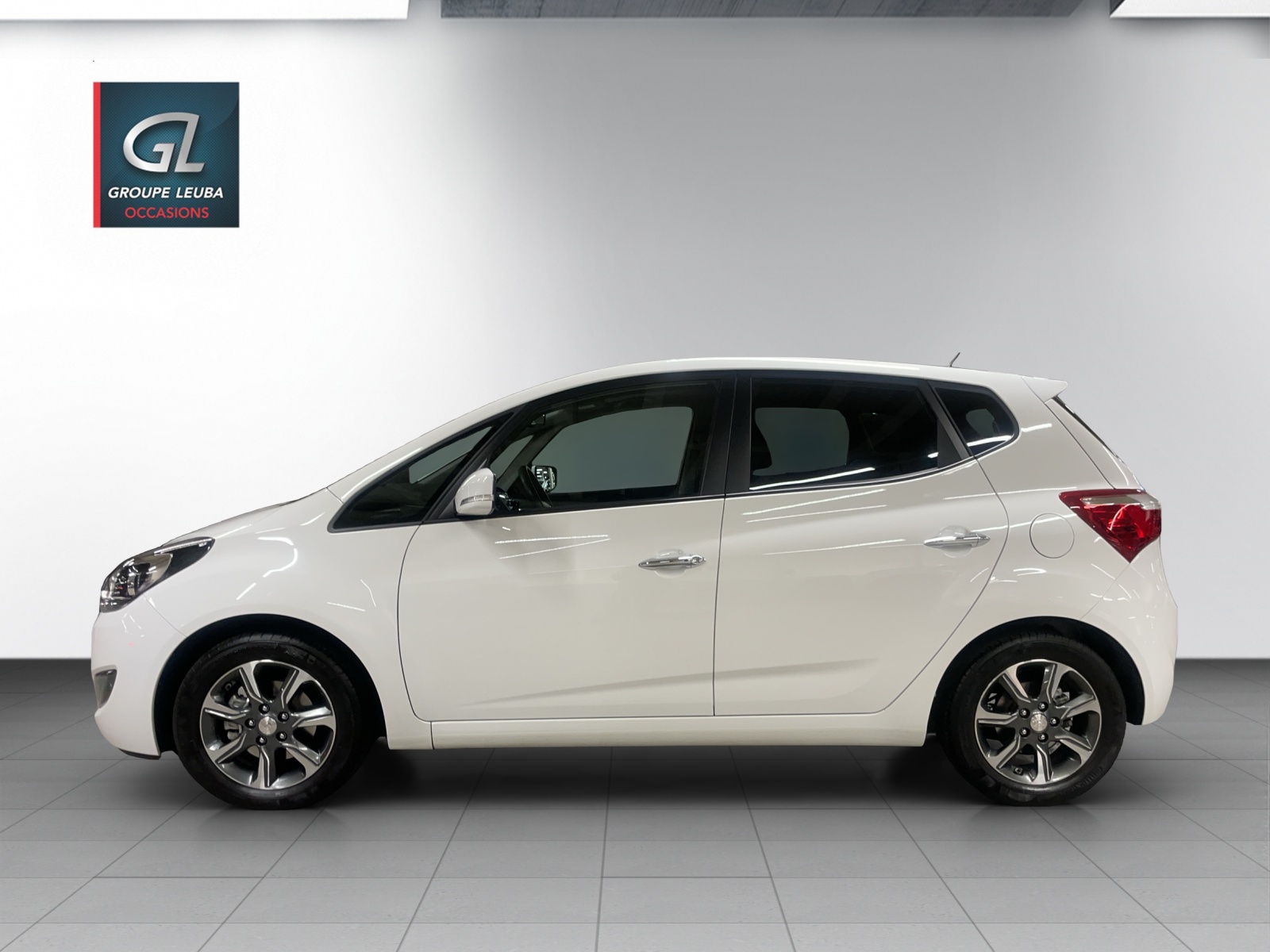 HYUNDAI iX20 1.6 Vertex Automatic-image-2