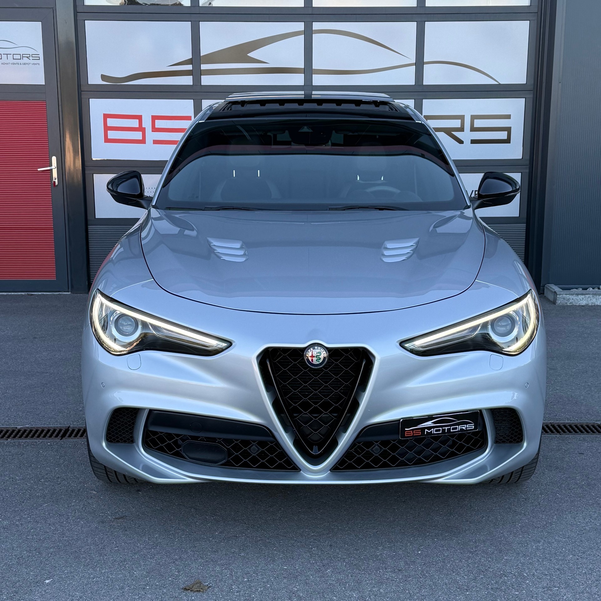ALFA ROMEO Stelvio 2.9 V6 Quadrifoglio Q4 Automatic-image-2