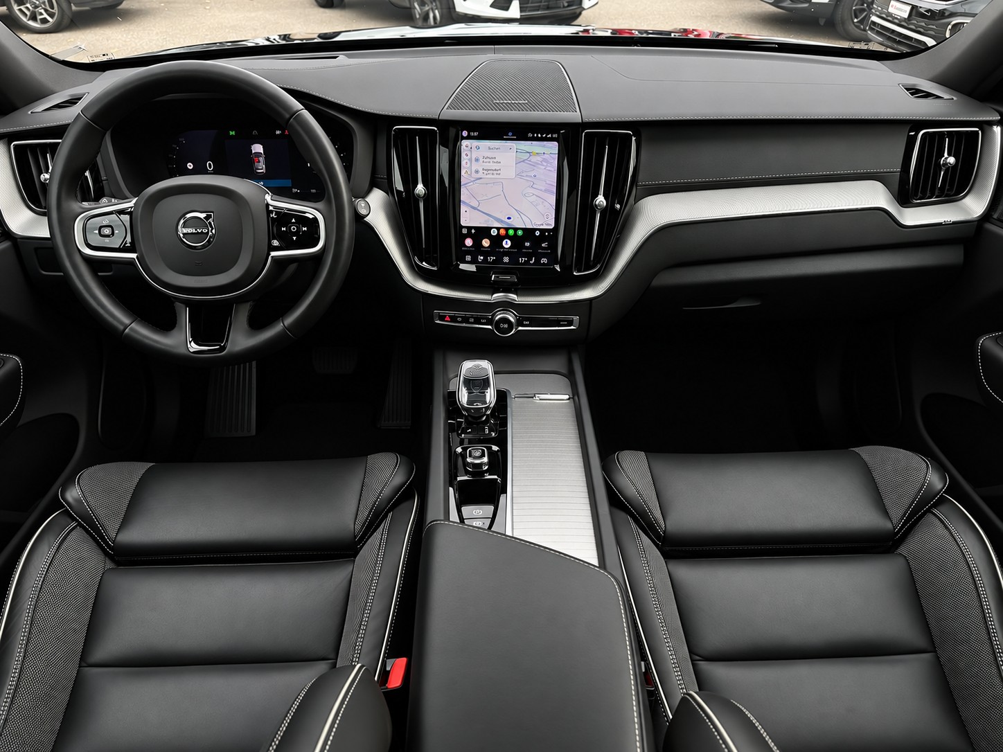 VOLVO XC60 B5 Diesel Mild Hybrid AWD Ultimate Dark Geartronic * CH-Fahrzeug * Frisch ab MFK *-image-12
