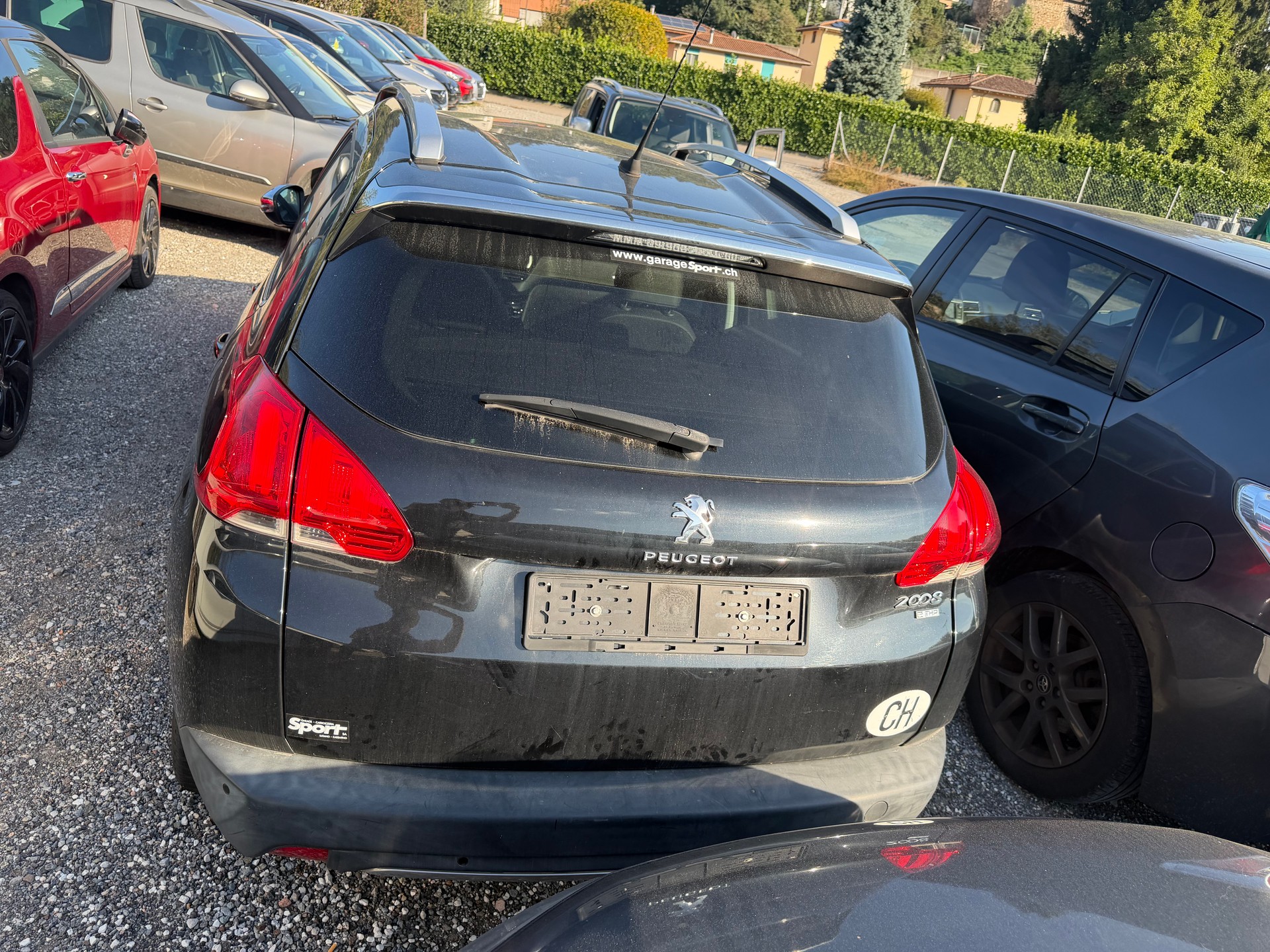 PEUGEOT 2008 1.2 PureTech Active-image-3