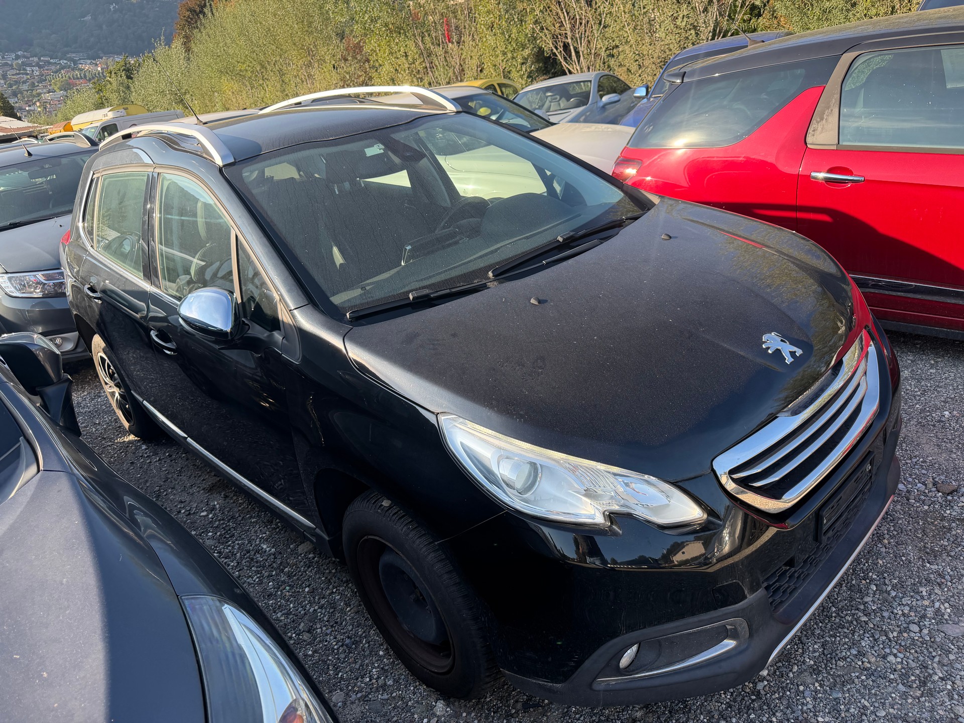 PEUGEOT 2008 1.2 PureTech Active-image-2
