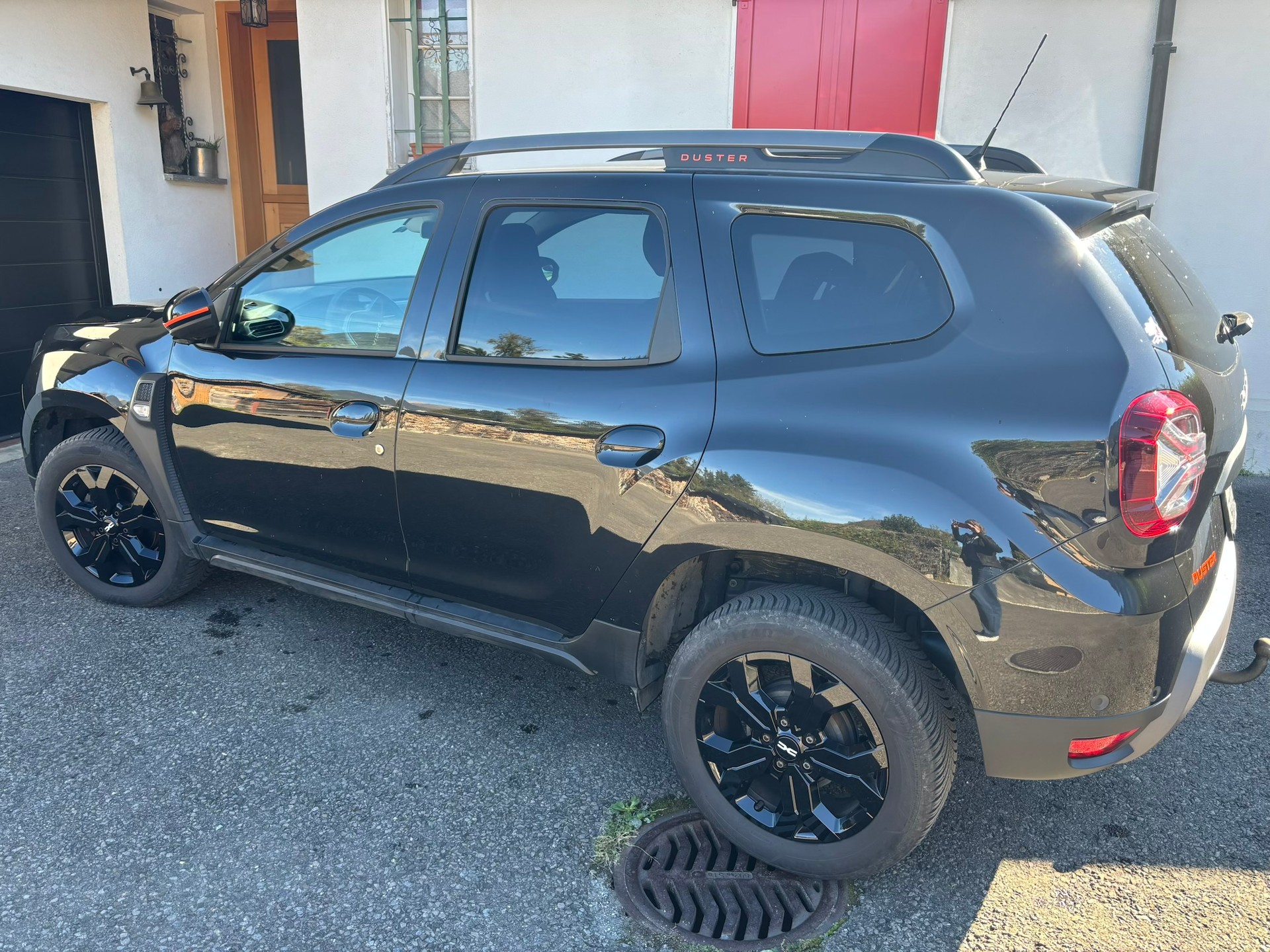 DACIA 1.3 TCe 150 Journey+ 4WD-image-0