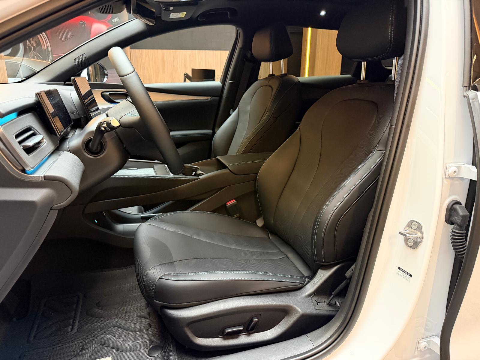 BYD Seal 6 DM-i Touring Comfort-image-15