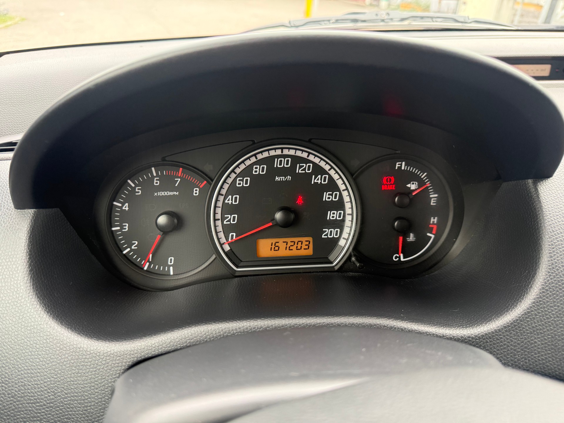 SUZUKI Swift 1.3i 16V GL Top 4x4-image-8