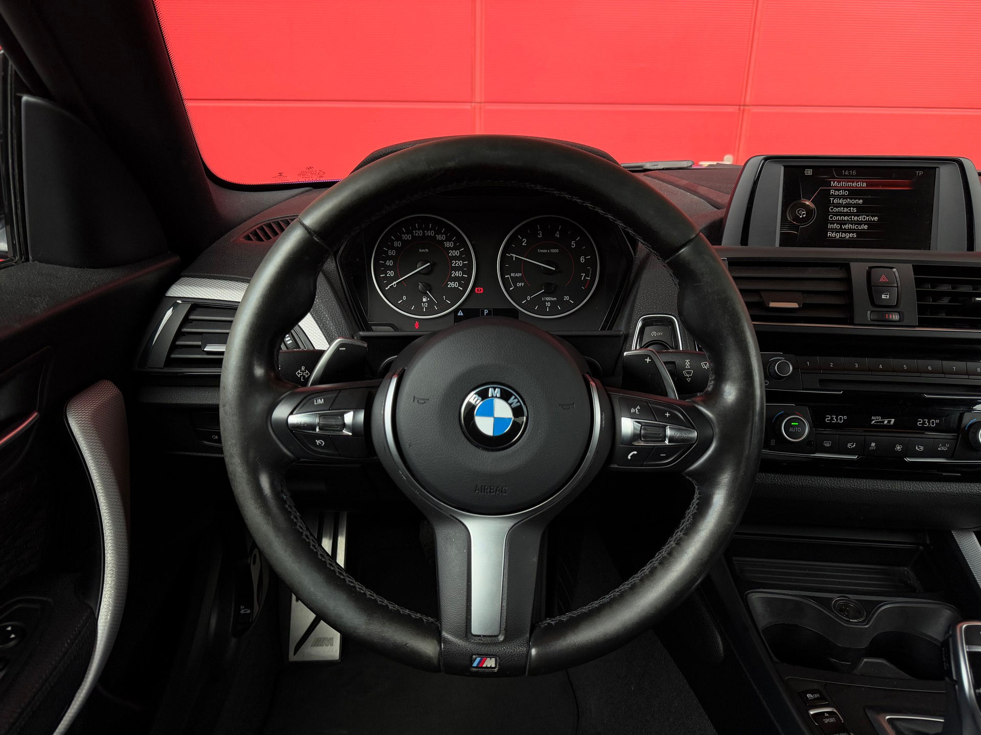 BMW M240i xDrive Steptronic *M-Performance* *CH-Fahrzeug*-image-9