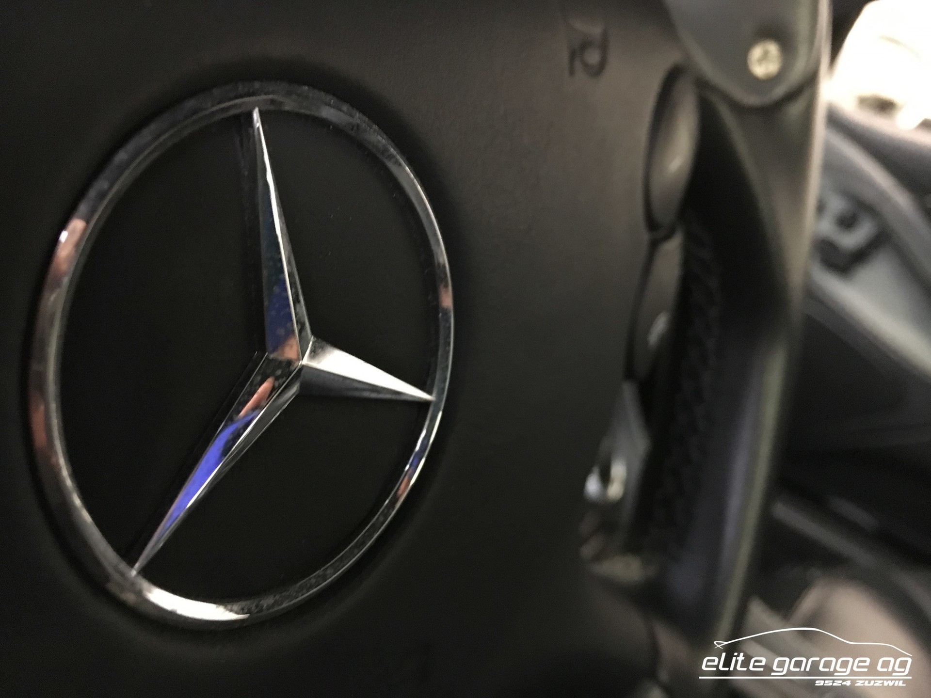 MERCEDES-BENZ SL 55 AMG-image-9