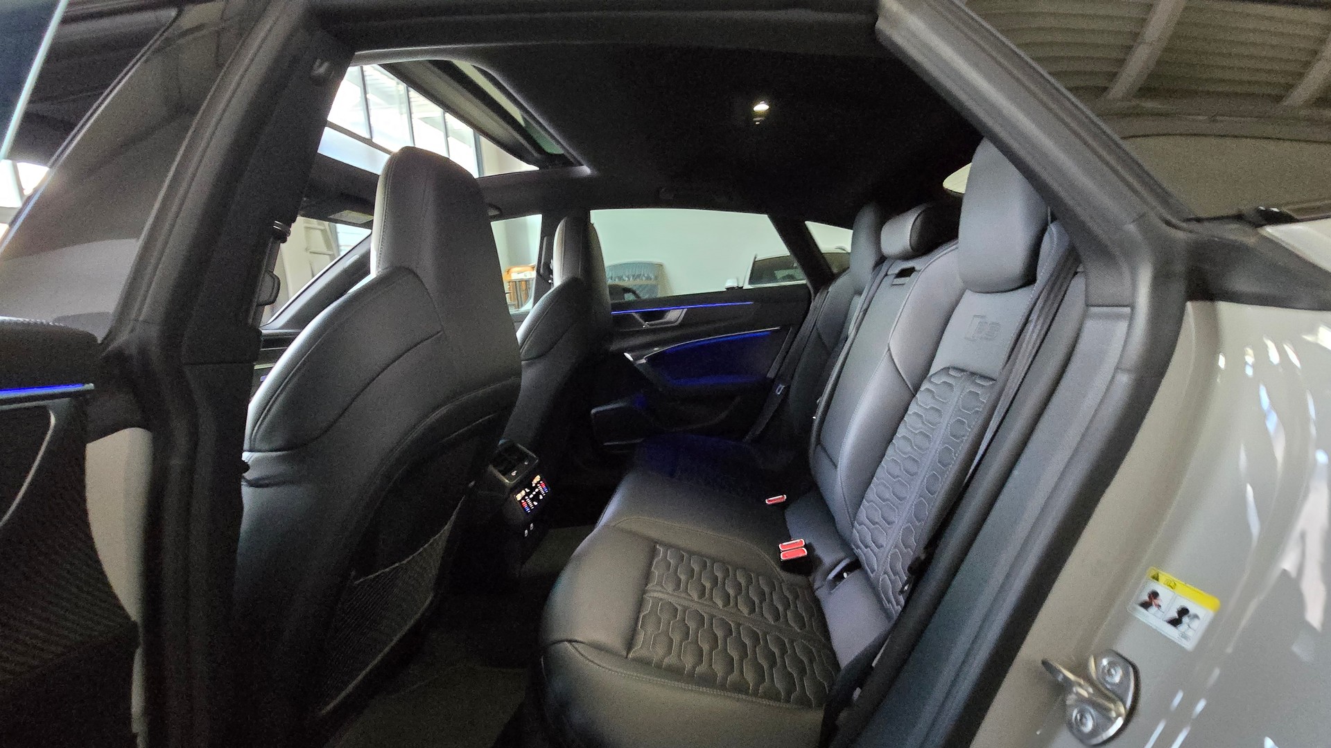 AUDI RS7 Sportback MHEV-image-15