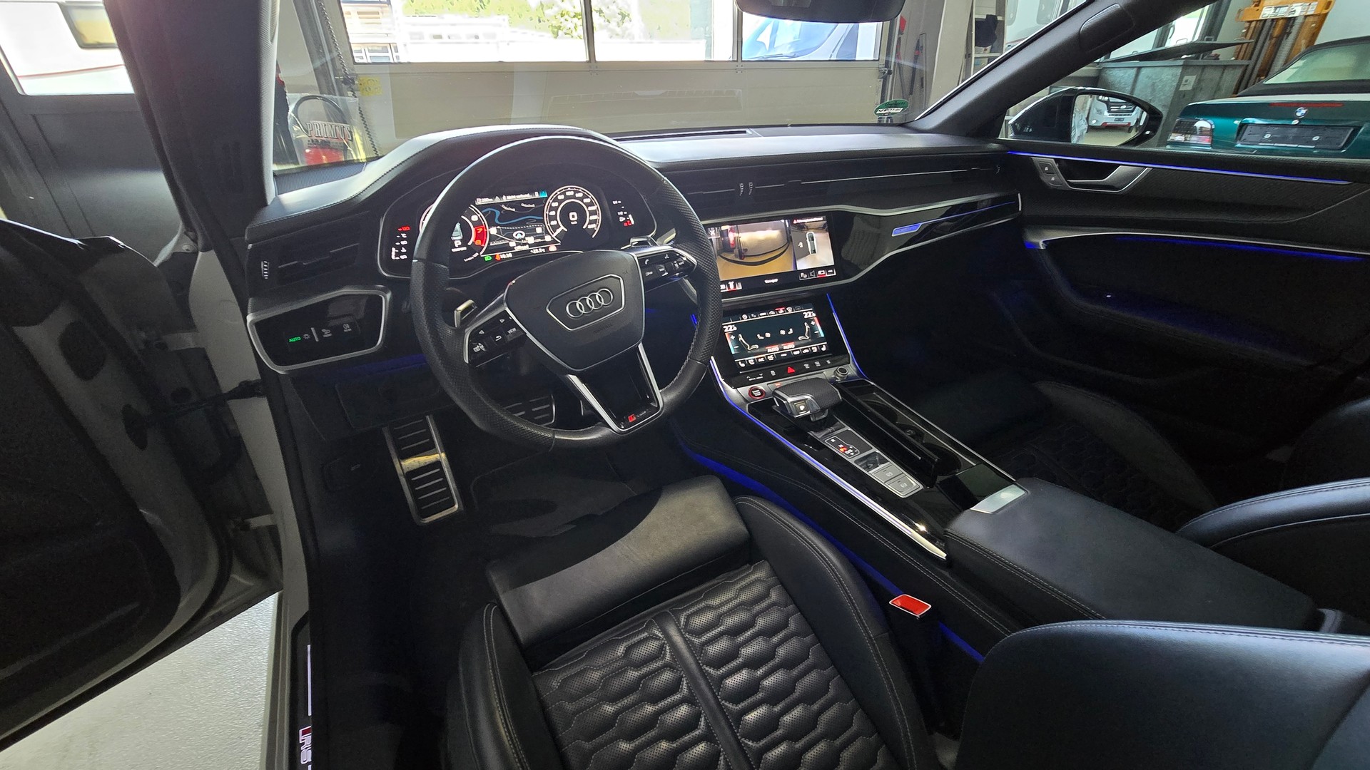 AUDI RS7 Sportback MHEV-image-14