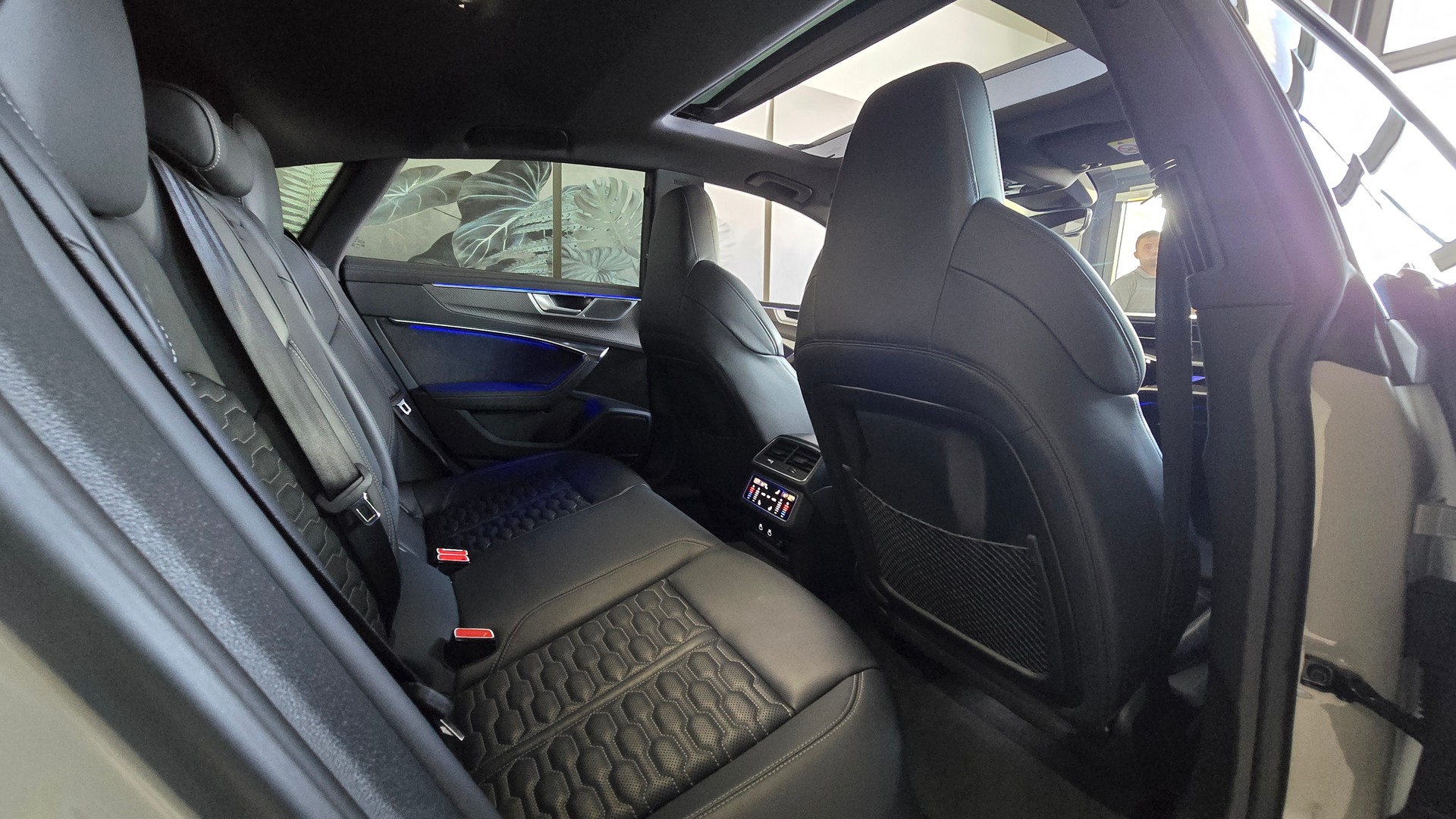 AUDI RS7 Sportback MHEV-image-16
