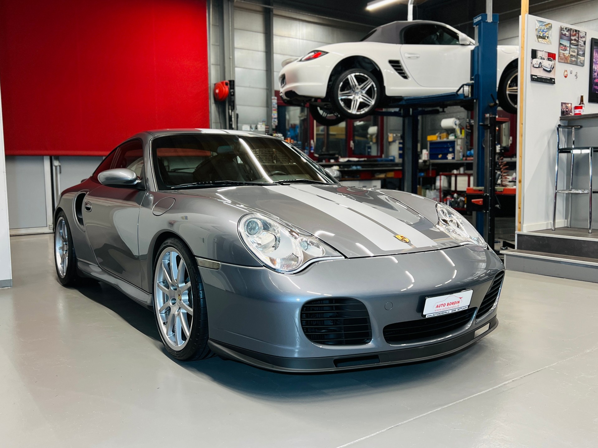 PORSCHE 911 Turbo S „Sealgrau metallic“-image-13