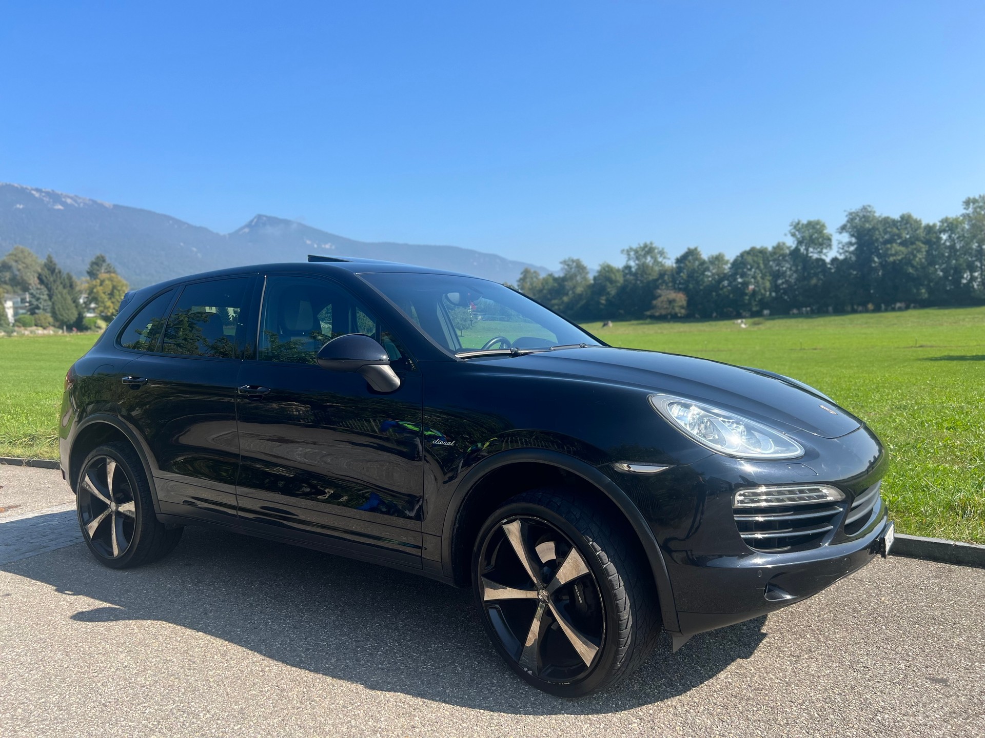 PORSCHE Cayenne Diesel-image-1
