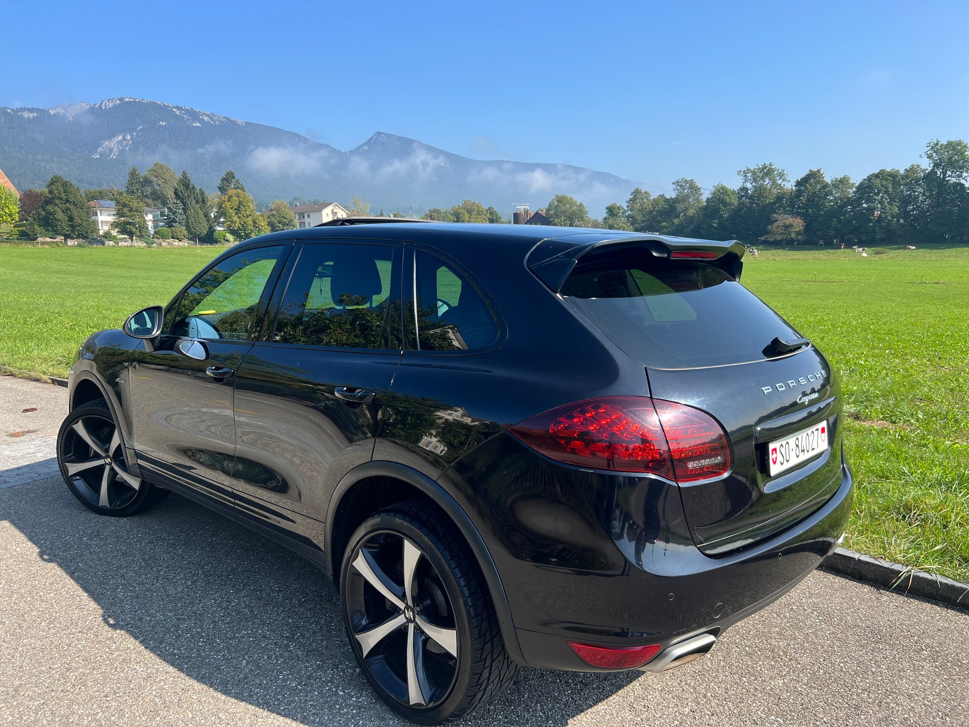 PORSCHE Cayenne Diesel-image-2