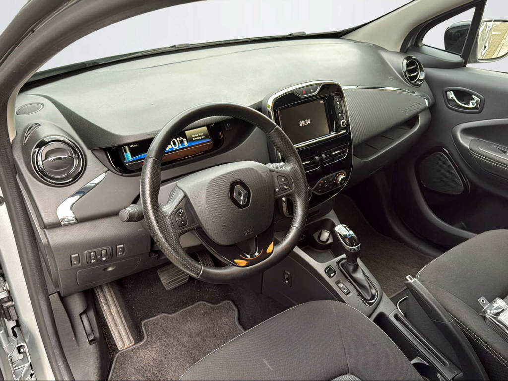 RENAULT Zoe R110 Limited-image-11