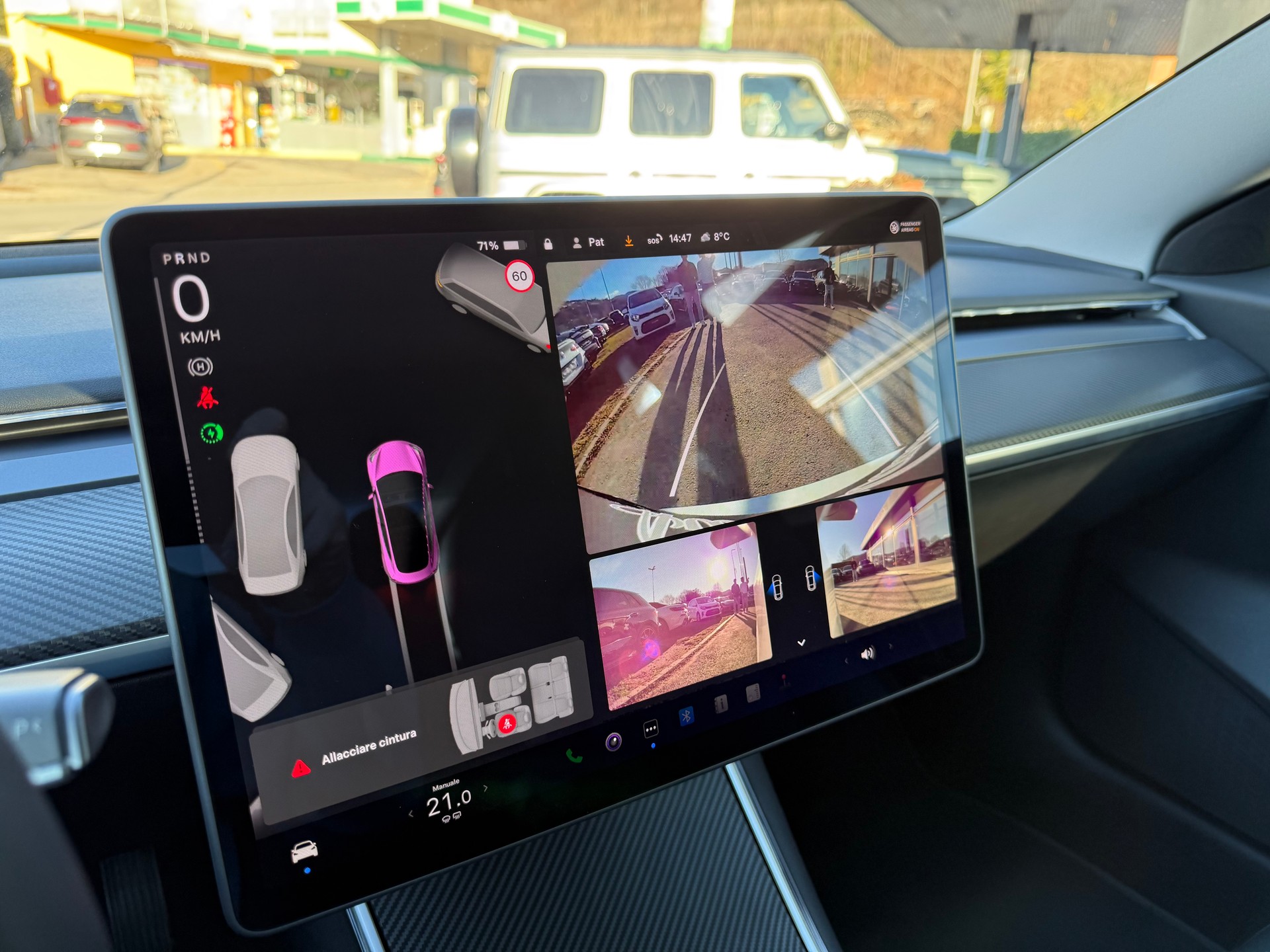 TESLA Model 3-image-17