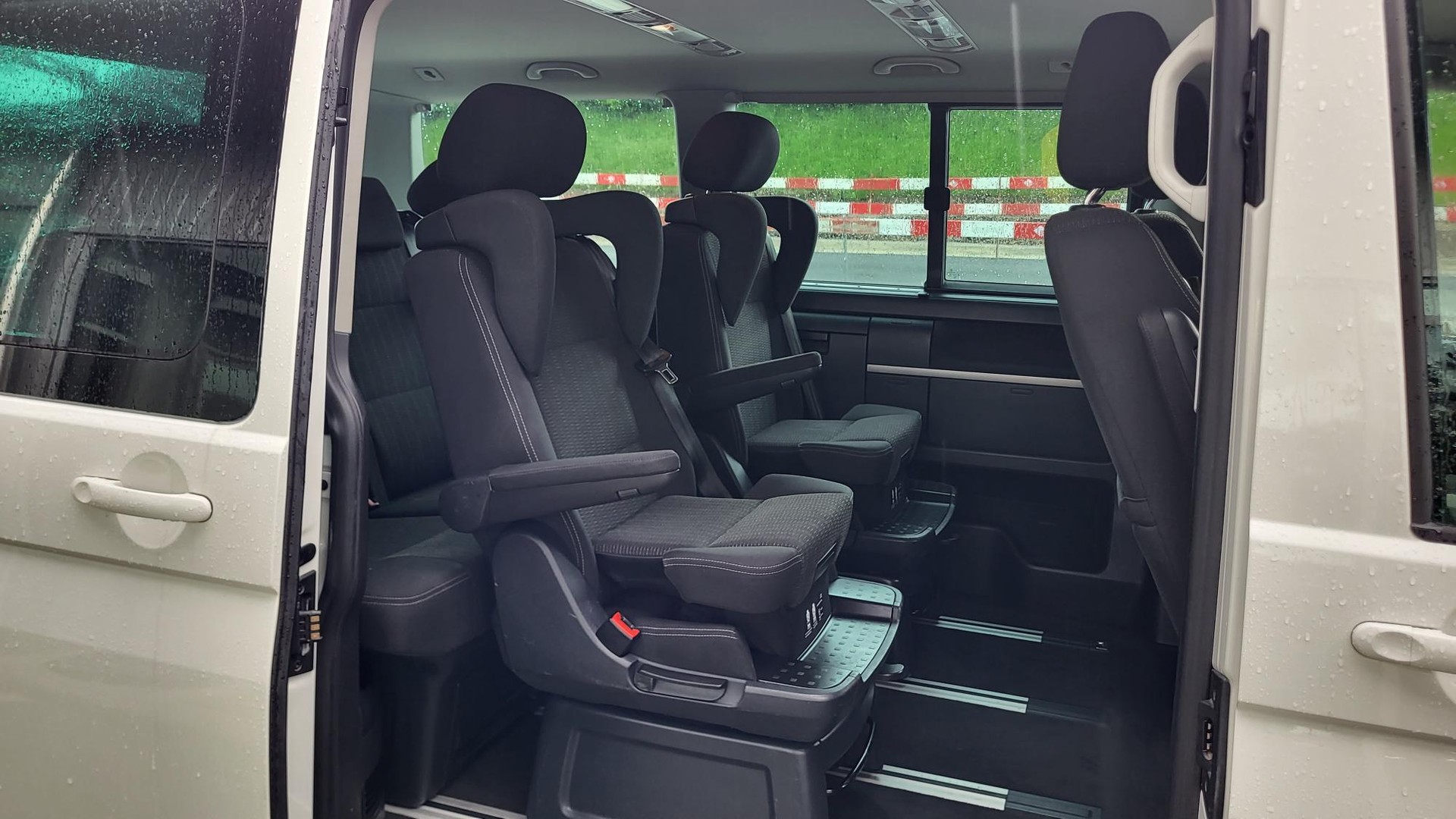 VW T6 Multivan 2.0 TDI Family DSG-image-5