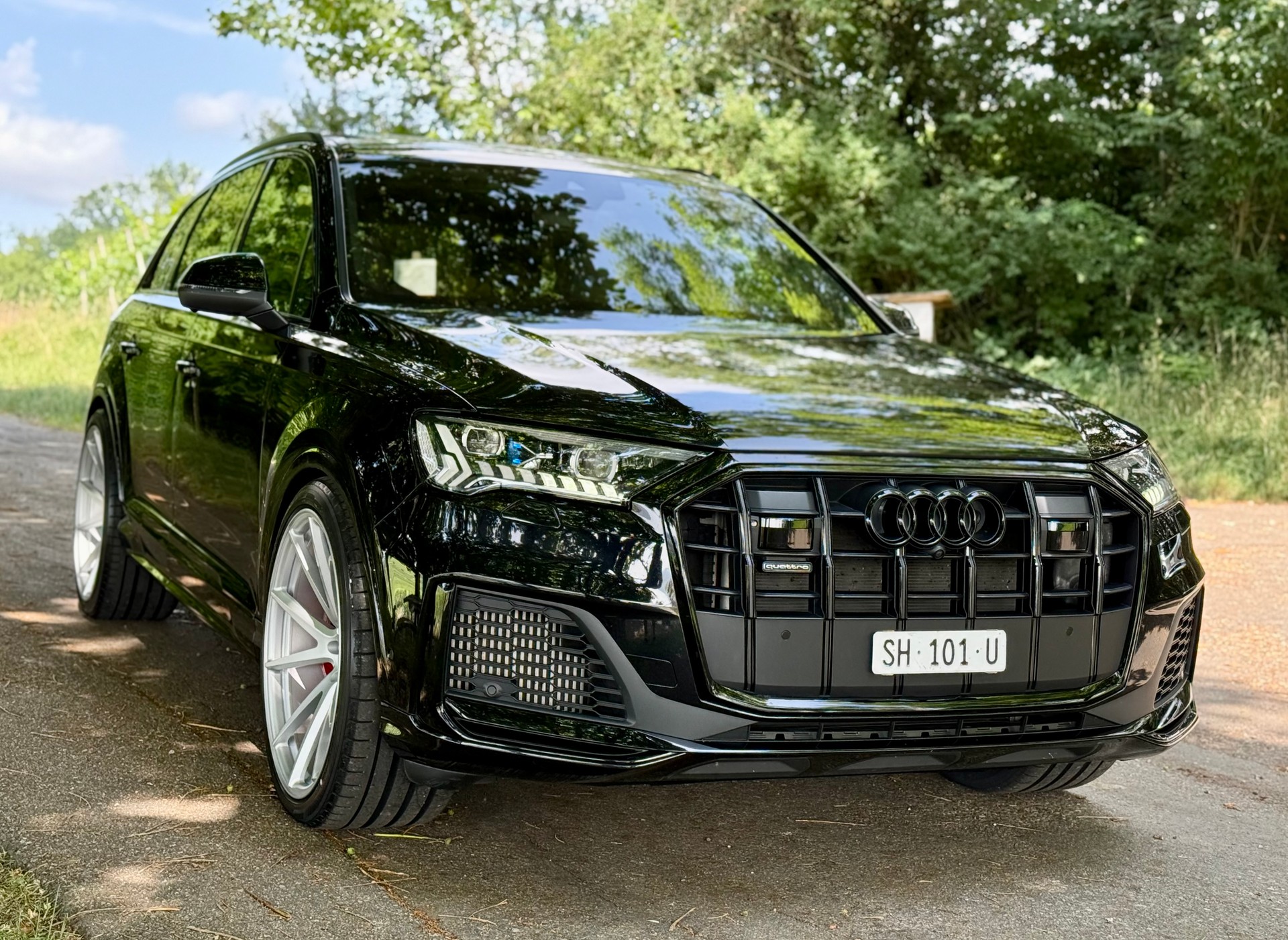 AUDI SQ7 4.0 TDI quattro tiptronic-image-7
