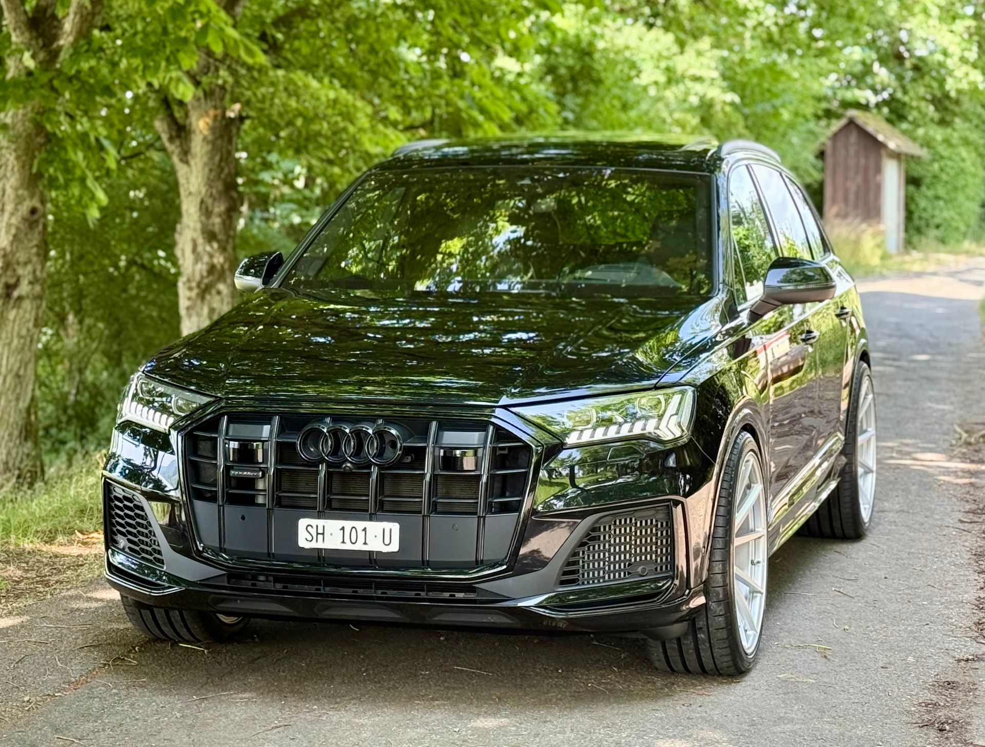 AUDI SQ7 4.0 TDI quattro tiptronic-image-2