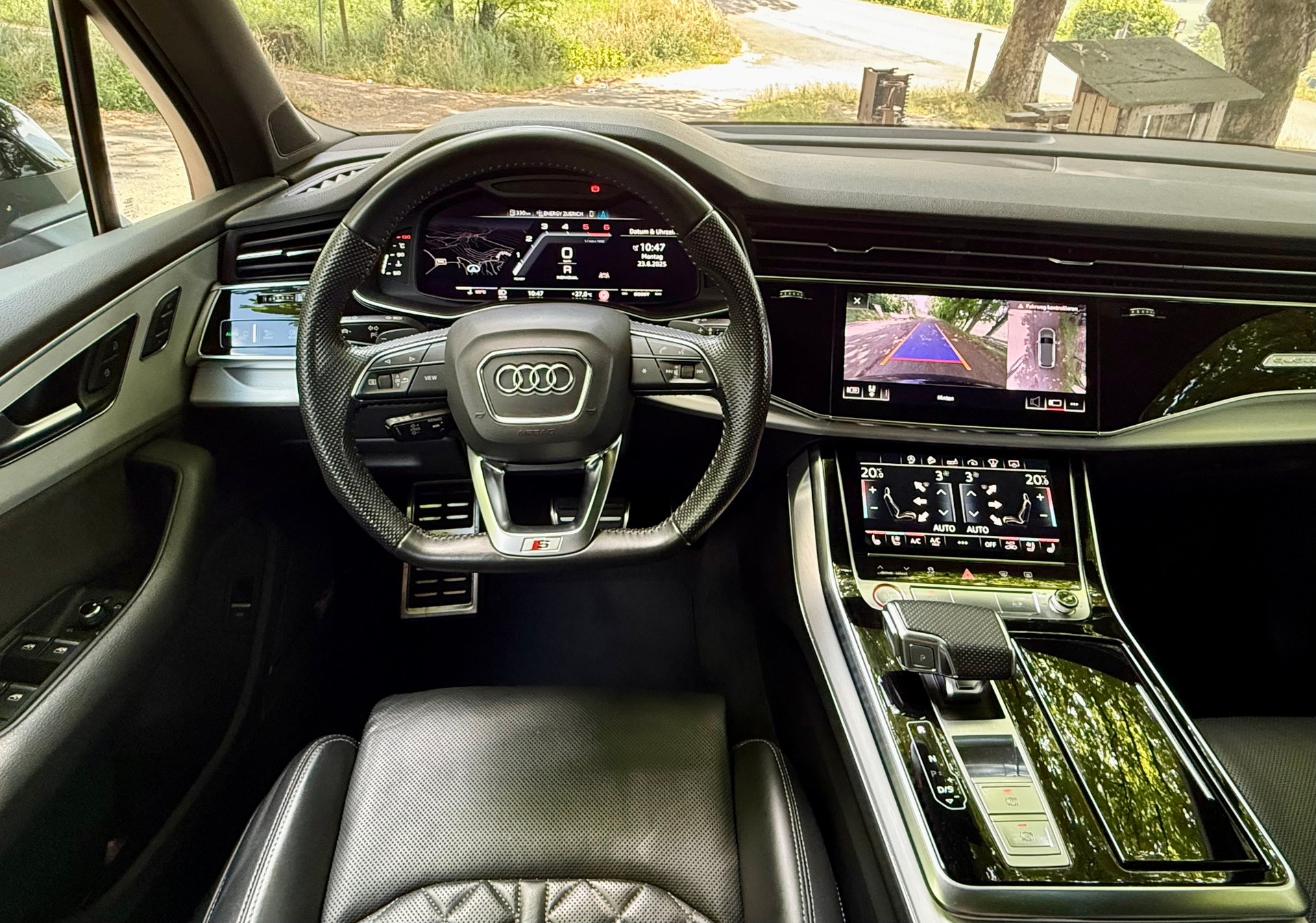 AUDI SQ7 4.0 TDI quattro tiptronic-image-27