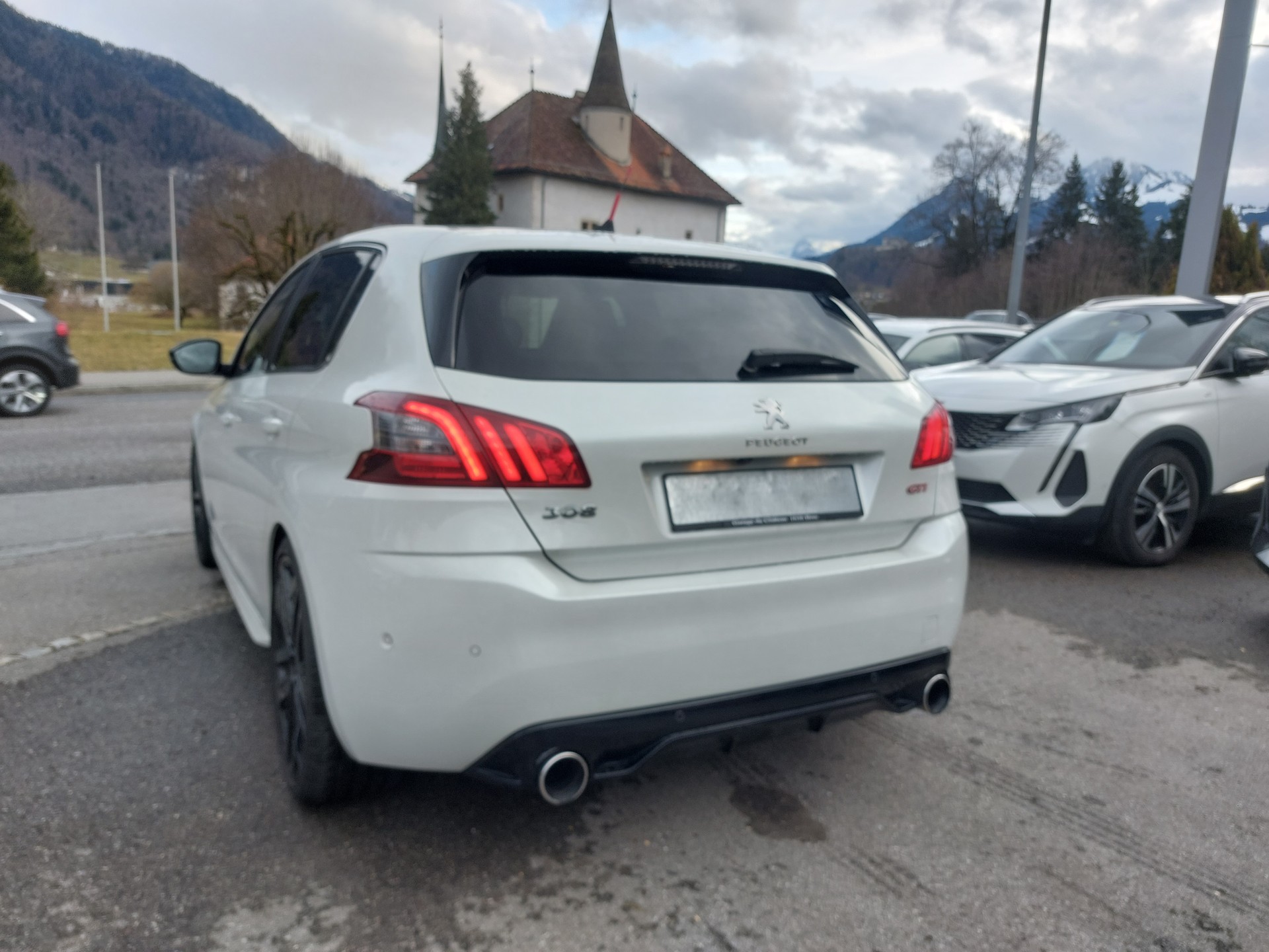 PEUGEOT 308 1.6 THP GTi-image-6