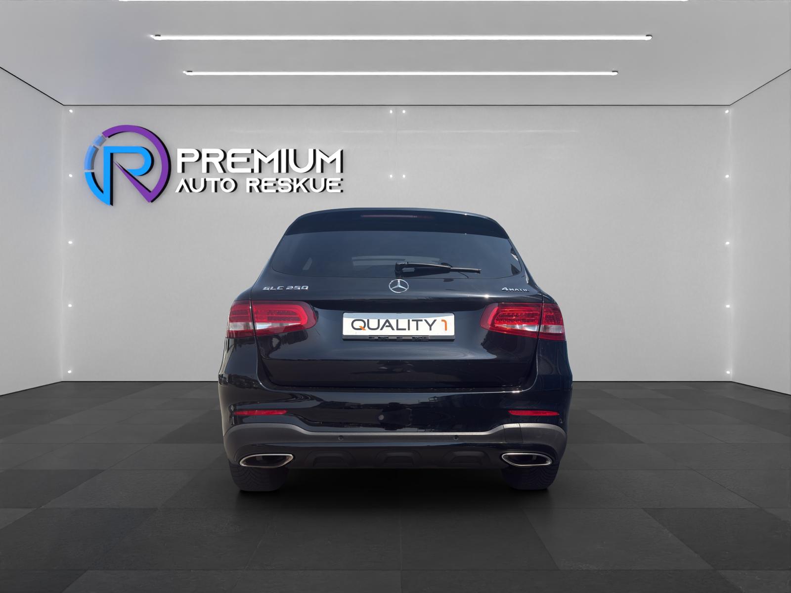 MERCEDES-BENZ GLC 250 Exclusive 4Matic 9G-Tronic-image-4