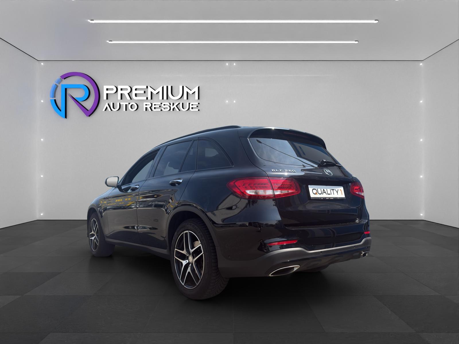 MERCEDES-BENZ GLC 250 Exclusive 4Matic 9G-Tronic-image-3