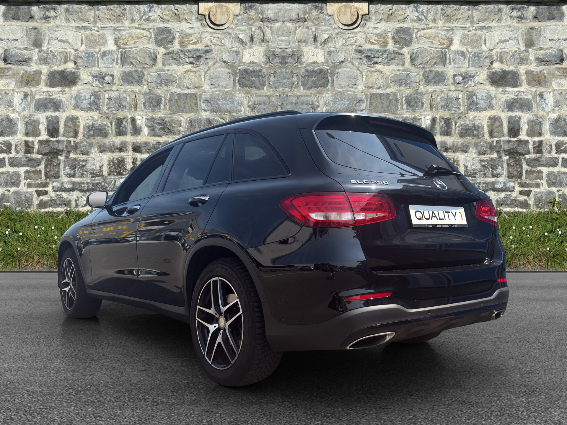 MERCEDES-BENZ GLC 250 Exclusive 4Matic 9G-Tronic-image-3