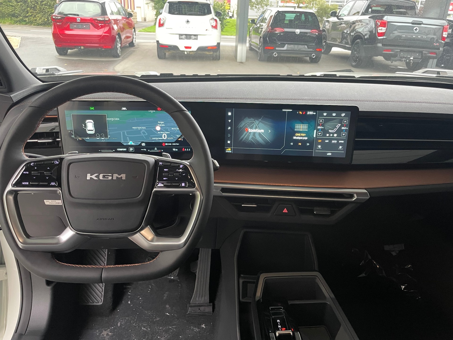 KGM-SsangYong Torres 1.5 TGDI Hybrid Platinum AT-image-2